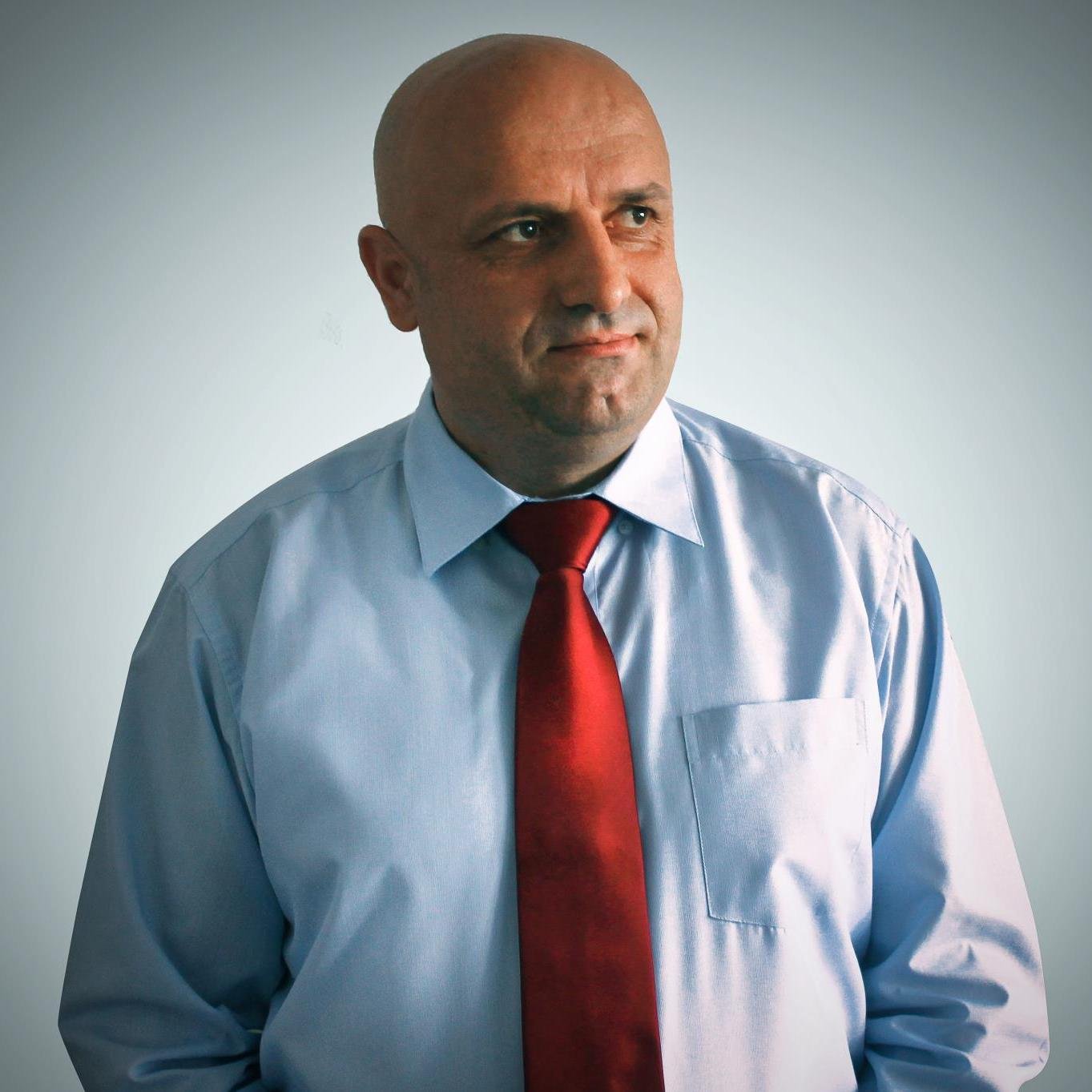 Dr. Ahmet Maloku